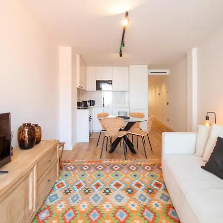 Ocean Breeze Retreat By Lovelystay Lägenhet *