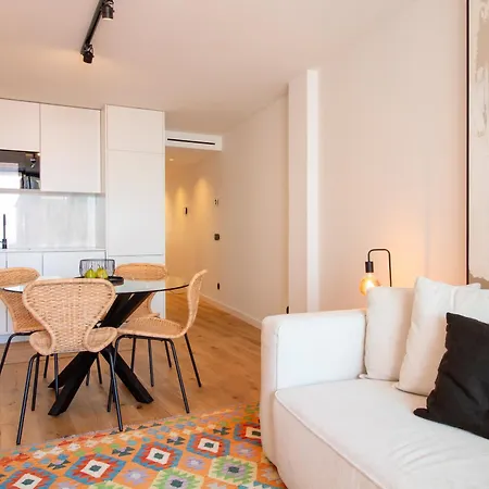 Lägenhet Ocean Breeze Retreat By Lovelystay Oporto